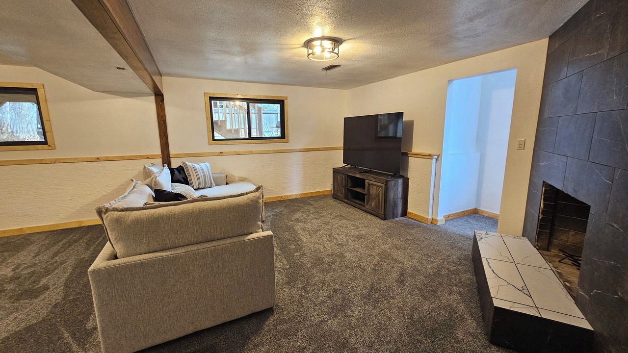 Photo of Livingroom in Laramie