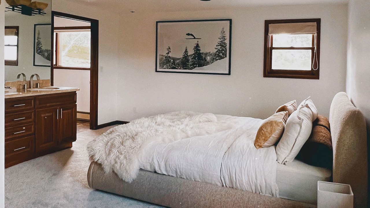 Photo of Bedroom in Brush Creek Village