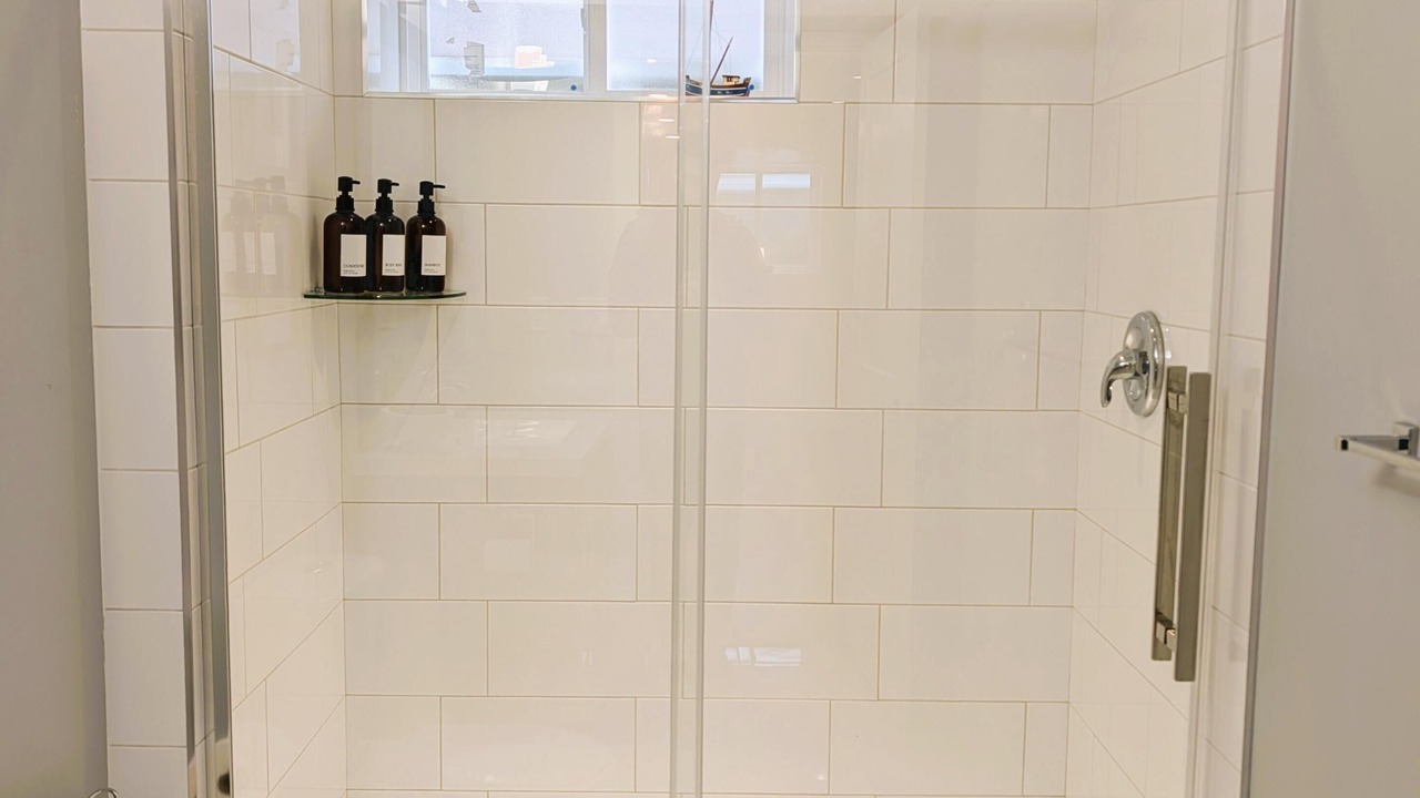 Photo of Bathroom in Maple Ridge