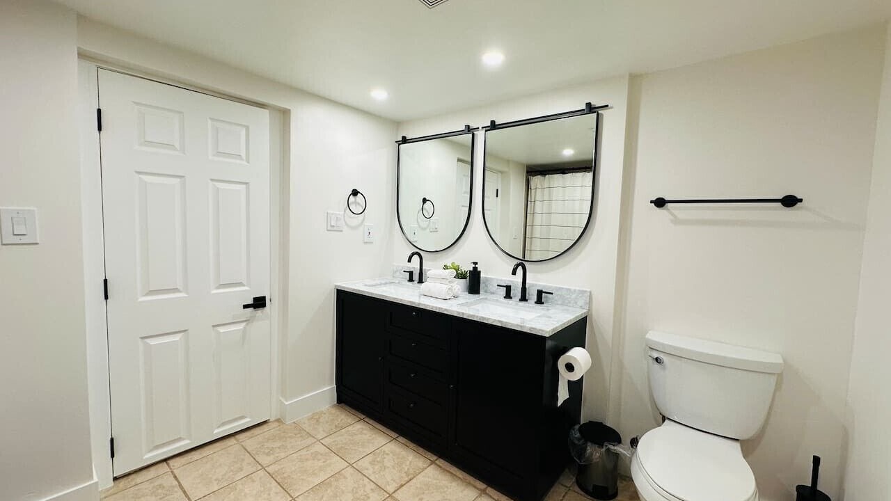 Photo of Bathroom in Basalt