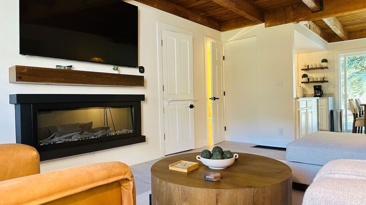 Photo of Livingroom in Basalt
