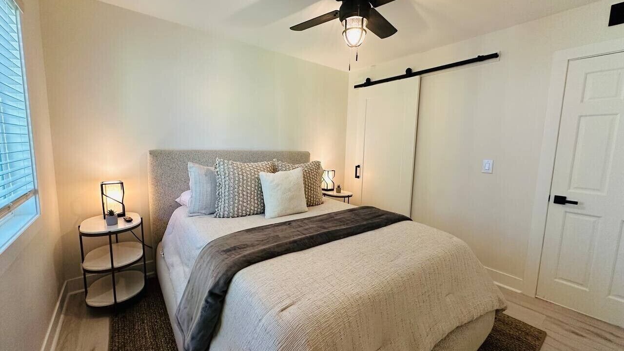 Photo of Bedroom in Basalt