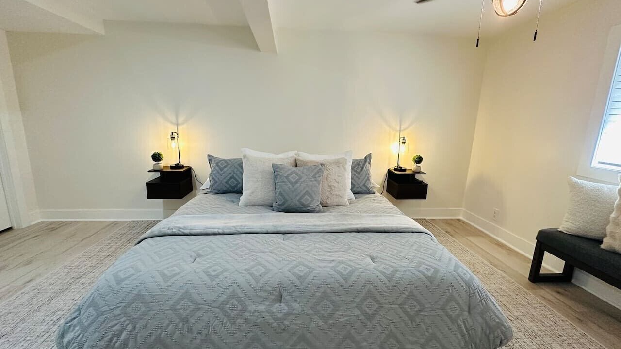 Photo of Bedroom in Basalt