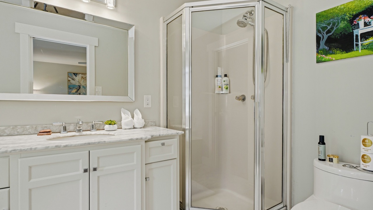 Photo of Bathroom in Crescent Beach