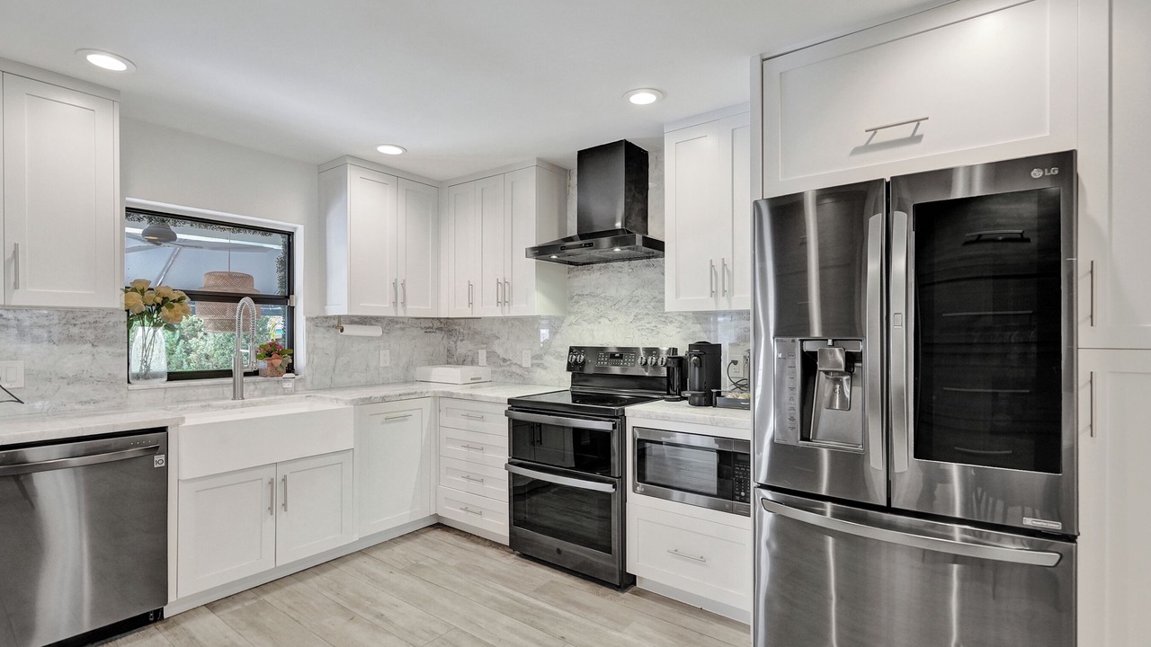 Photo of Kitchen in Colee Hammock