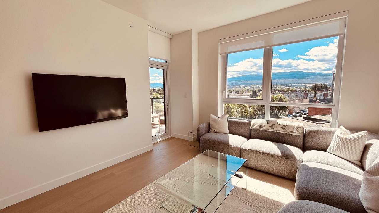 Photo of Livingroom in South Pandosy