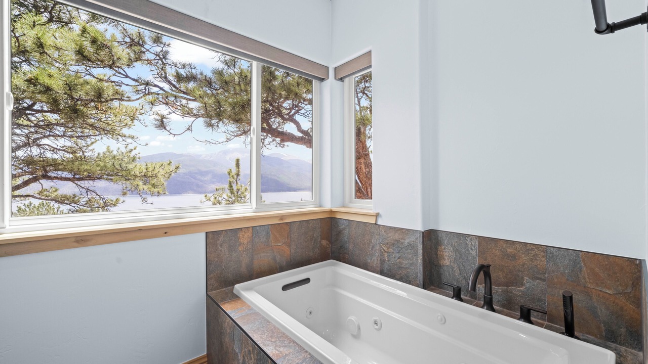 Photo of Others in Twin Lakes