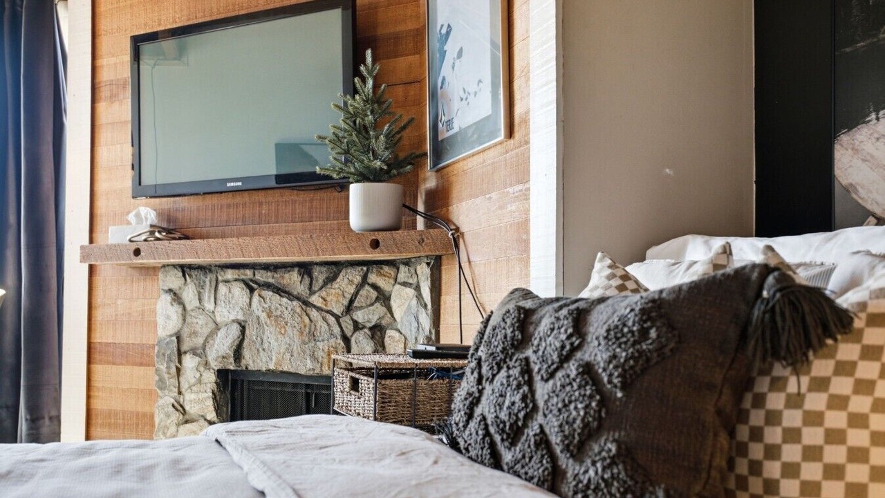 Photo of Bedroom in Big White Ski Resort