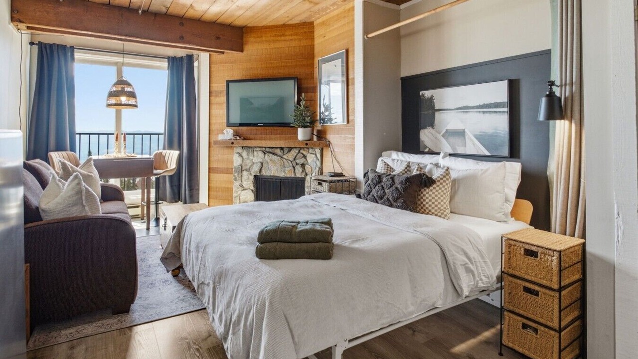 Photo of Bedroom in Big White Ski Resort