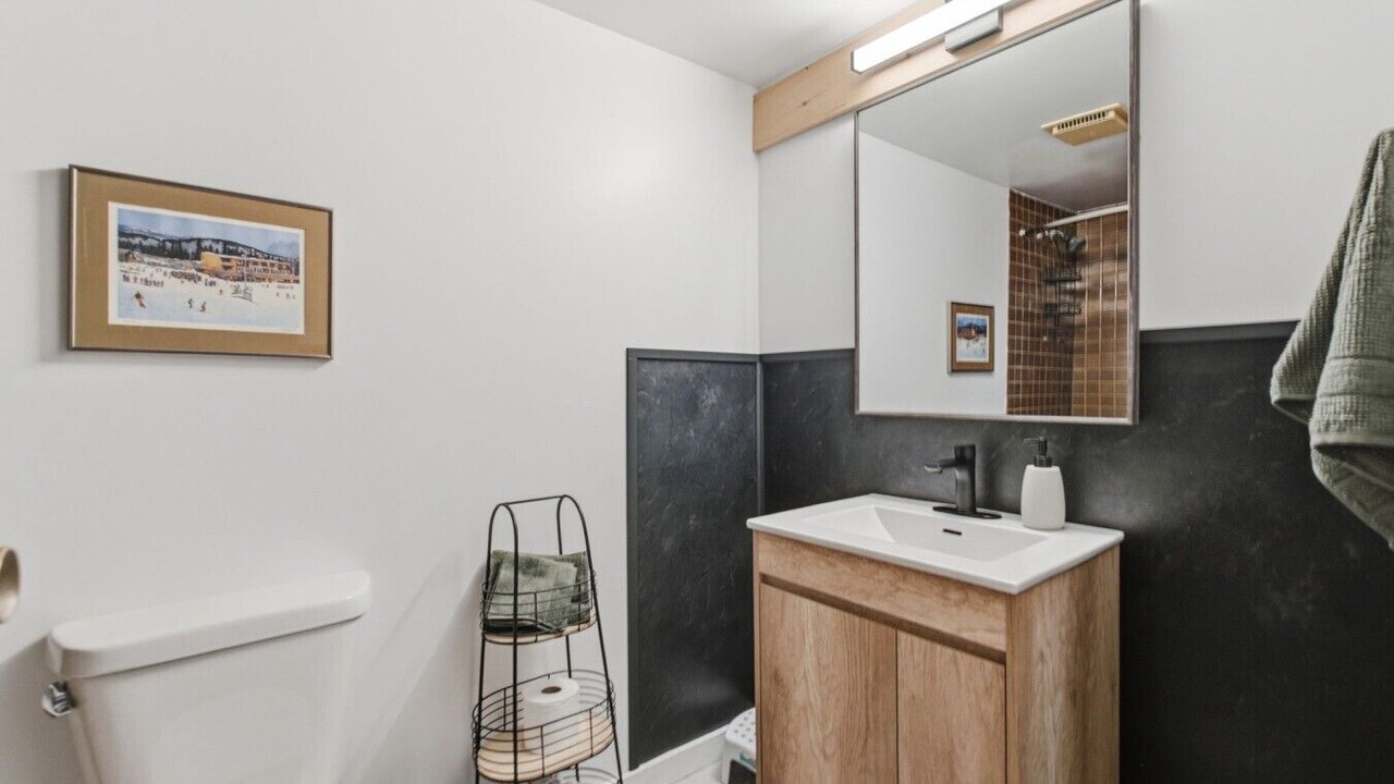 Photo of Bathroom in Big White Ski Resort