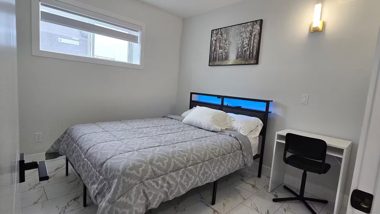Photo of Bedroom in Leduc County