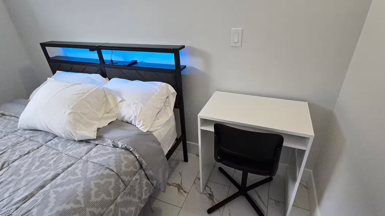 Photo of Bedroom in Leduc County
