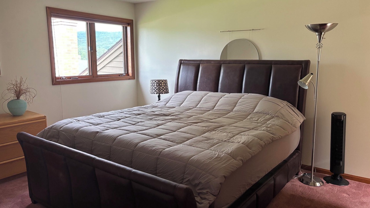 Photo of Bedroom in Bristol