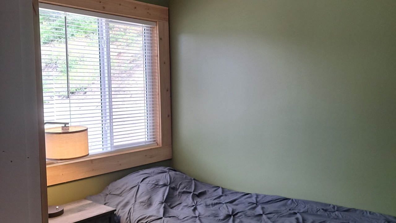 Photo of Bedroom in Squamish-Lillooet Regional District