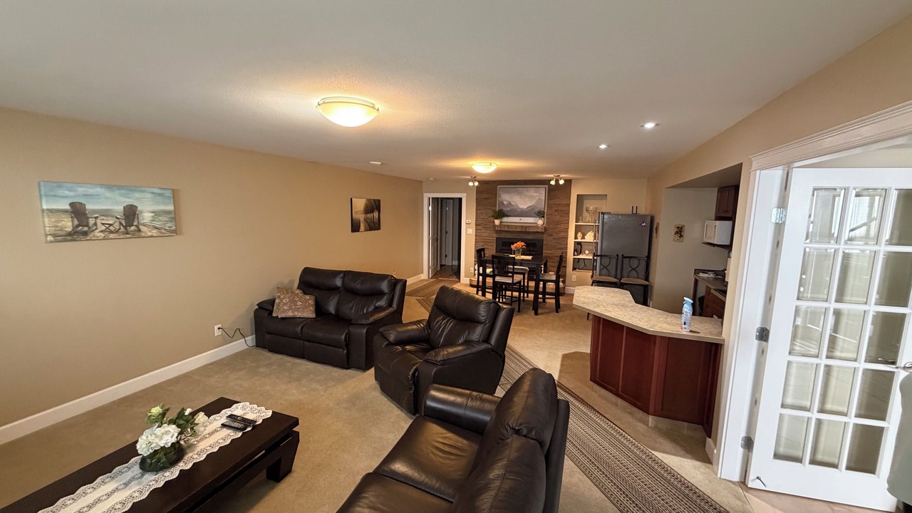 Photo of Livingroom in Okanagan-Similkameen