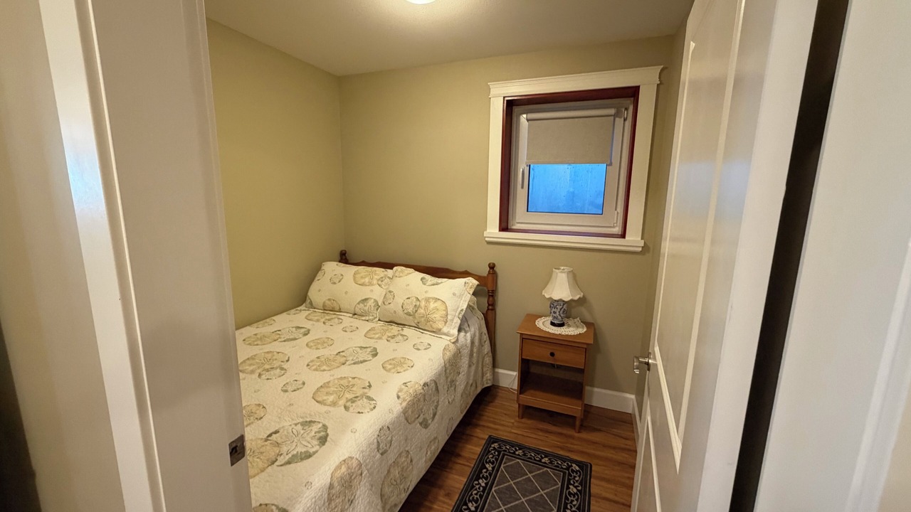 Photo of Bedroom in Okanagan-Similkameen