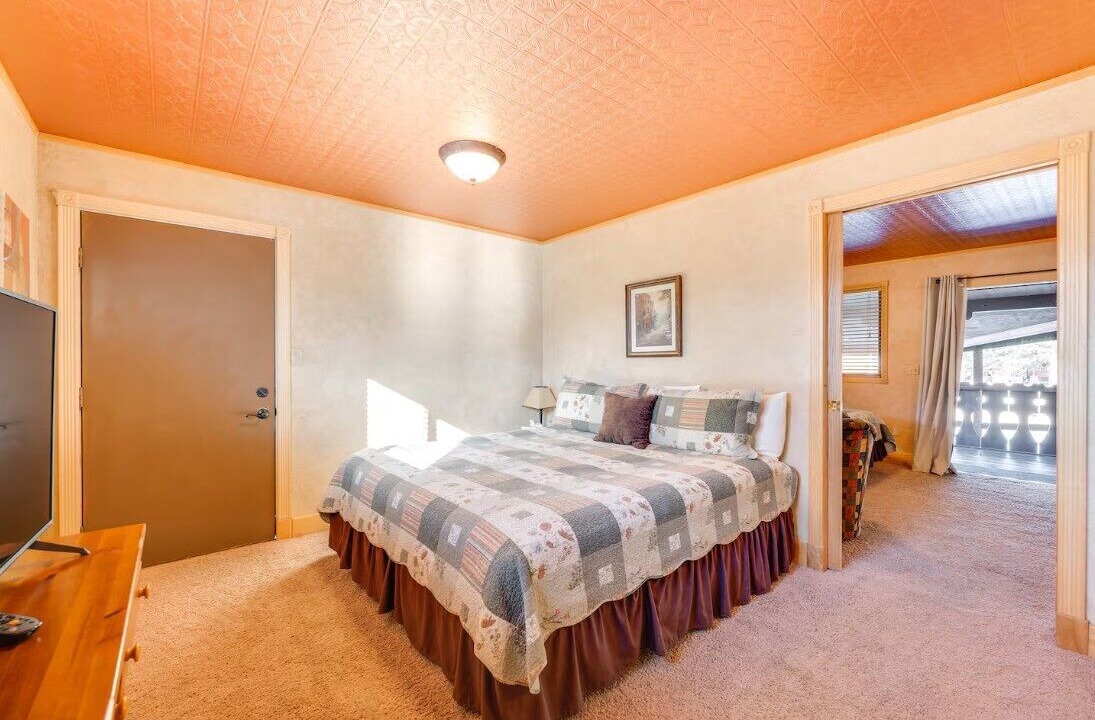 Photo of Bedroom in Estes Park