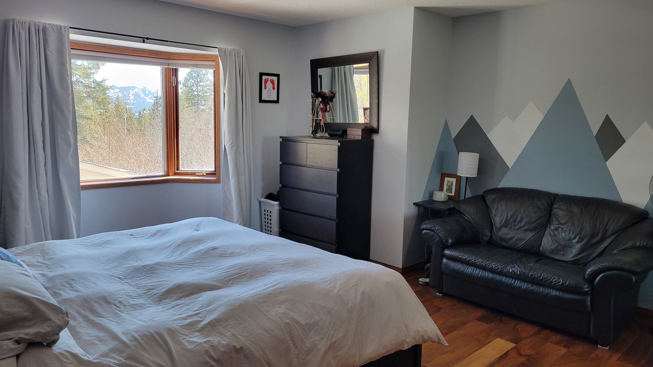 Photo of Bedroom in Whitehorse