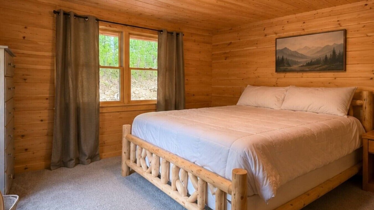 Photo of Bedroom in Birchview by the Saco