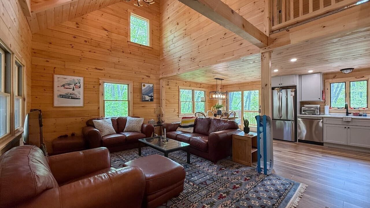 Photo of Livingroom in Birchview by the Saco