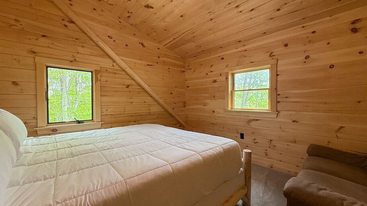 Photo of Bedroom in Birchview by the Saco