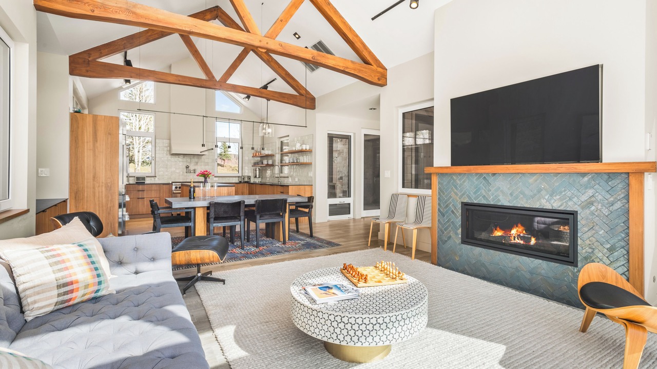 Photo of Livingroom in Aspen Glen