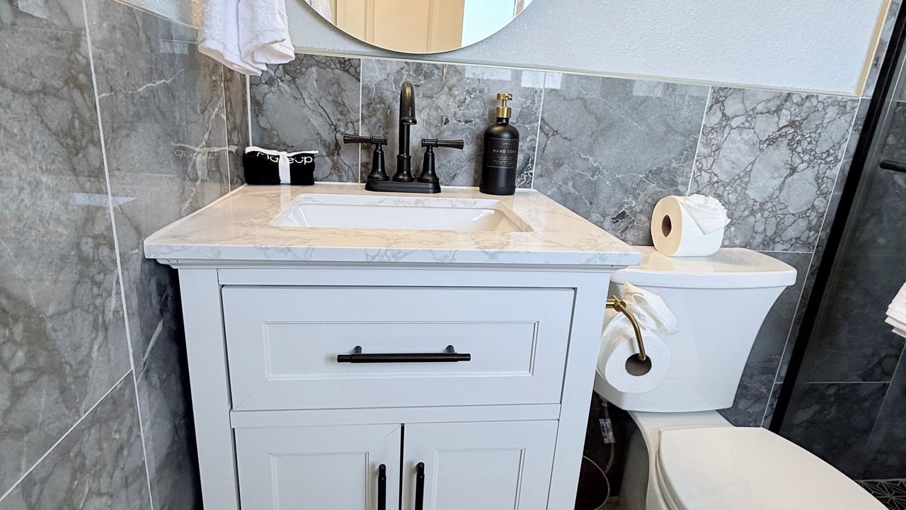 Photo of Bathroom in Hale