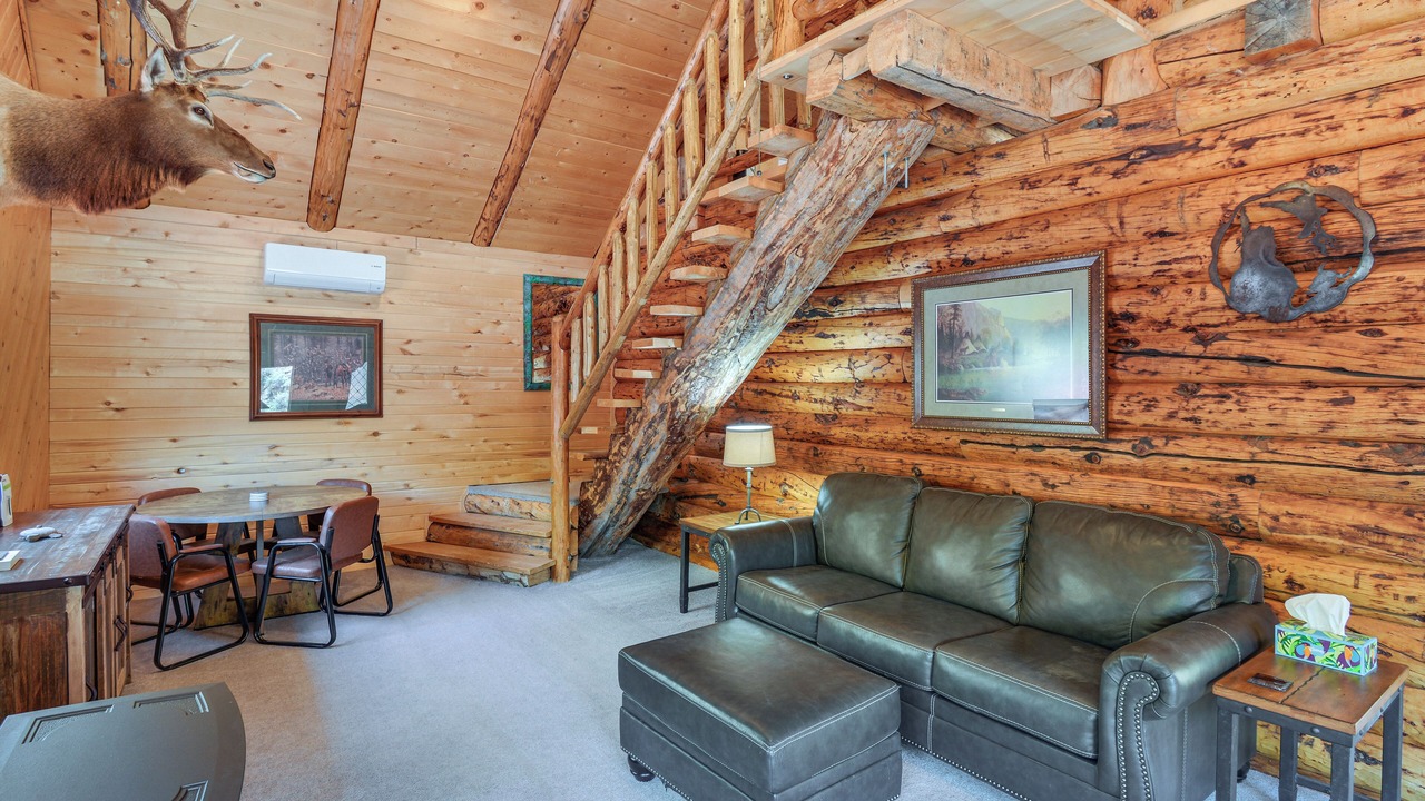 Photo of Livingroom in Gunnison