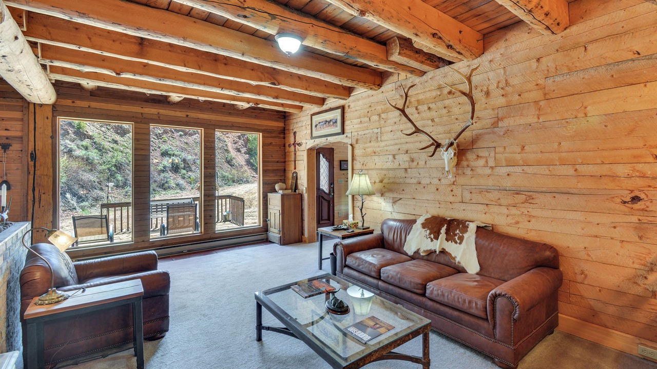 Photo of Bedroom in Gunnison