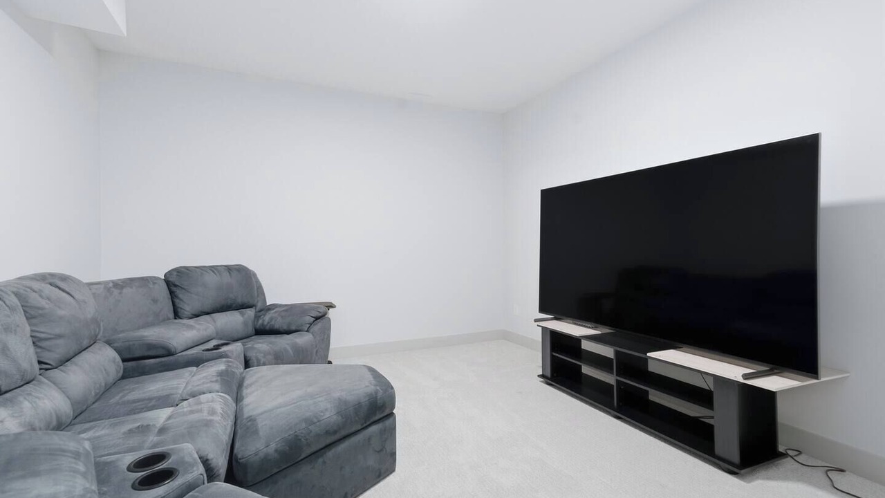 Photo of Livingroom in Lacombe