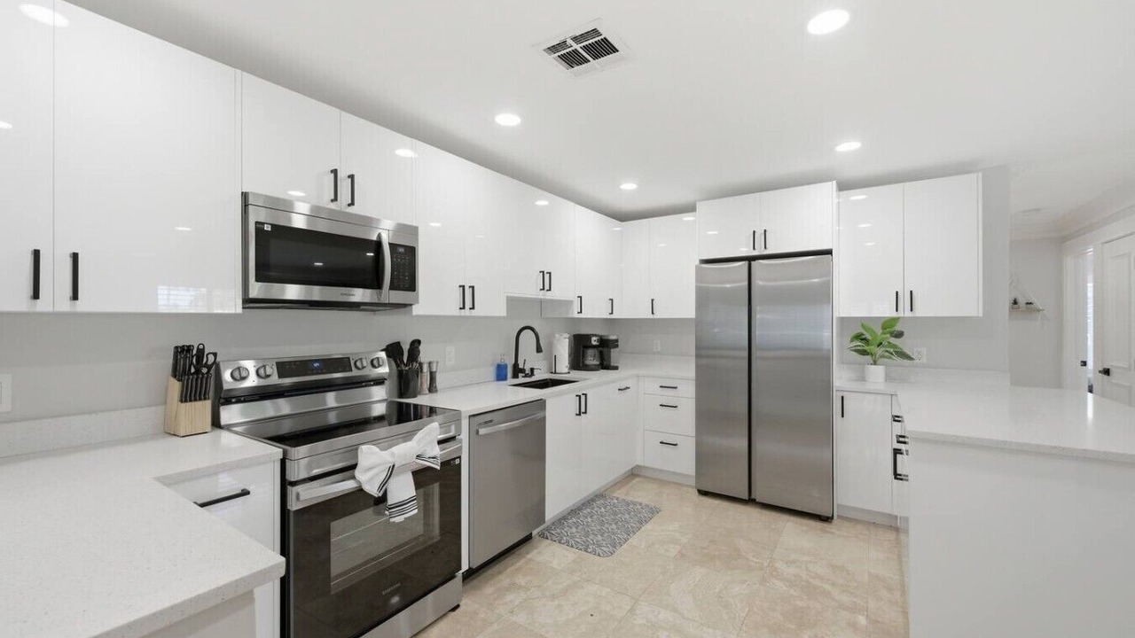 Photo of Kitchen in Garden Isles