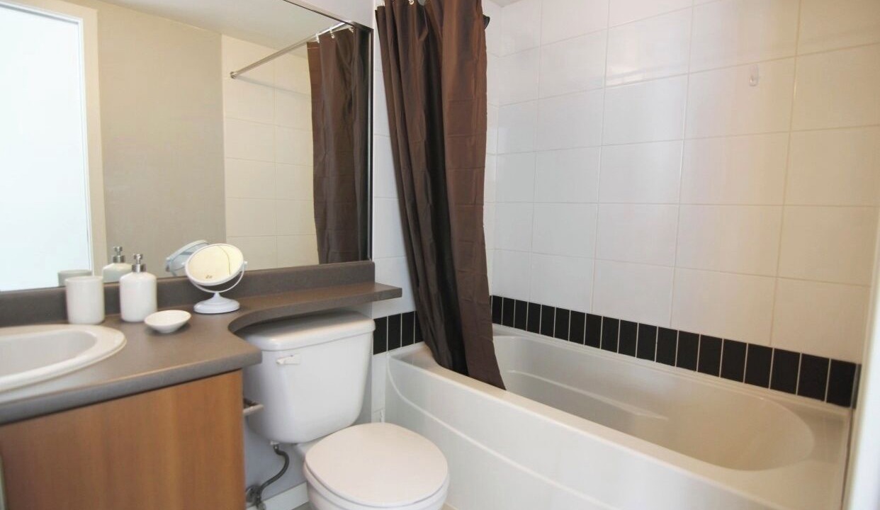 Photo of Bathroom in Gastown