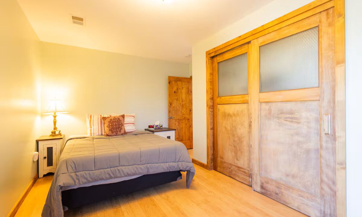Photo of Bedroom in Granite Canon