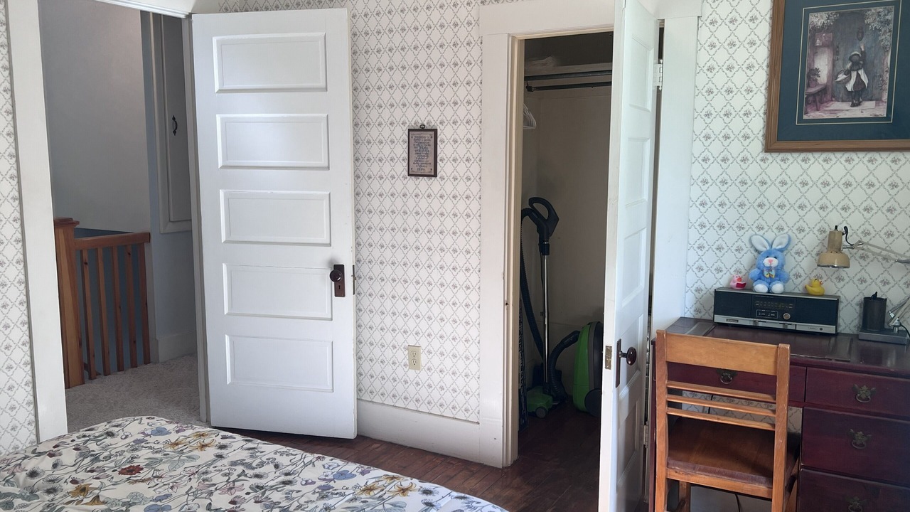 Photo of Bedroom in Proctor