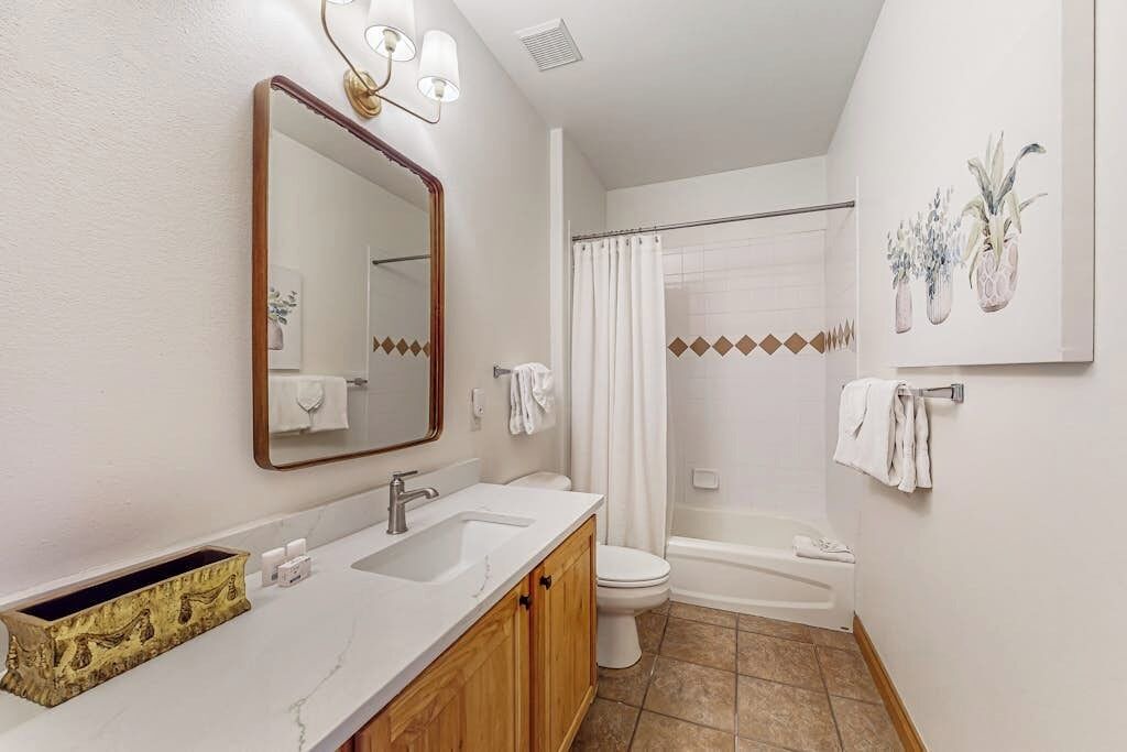 Photo of Bathroom in Willow Grove