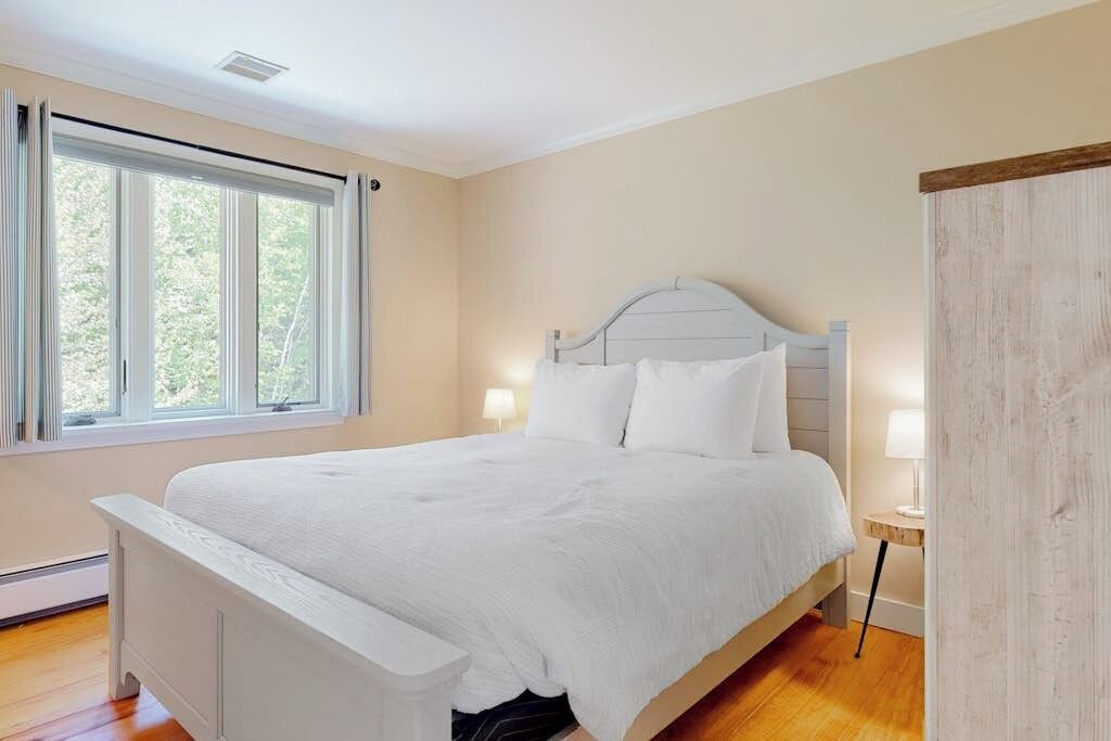 Photo of Bedroom in Jackson