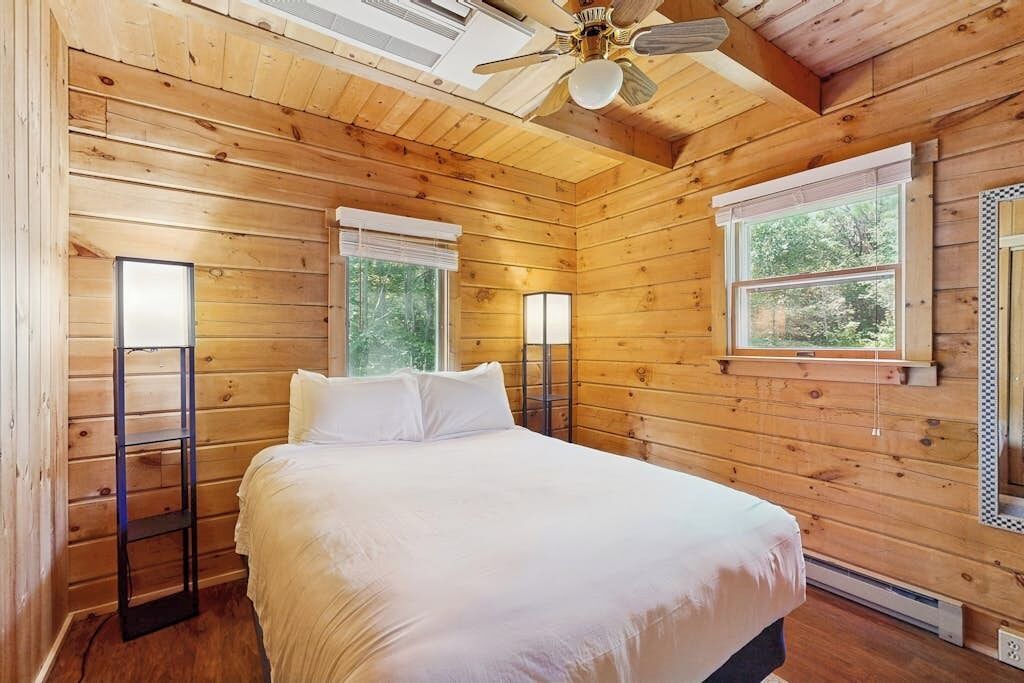 Photo of Bedroom in Easton