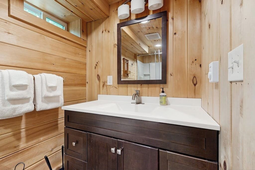 Photo of Bathroom in Easton
