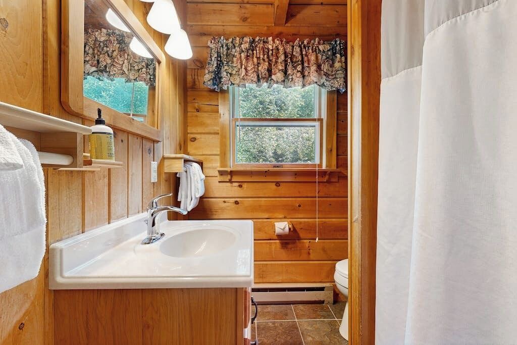 Photo of Bathroom in Easton
