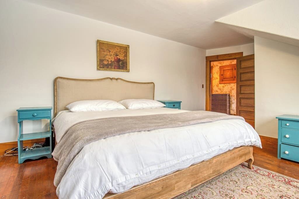 Photo of Bedroom in Bethlehem