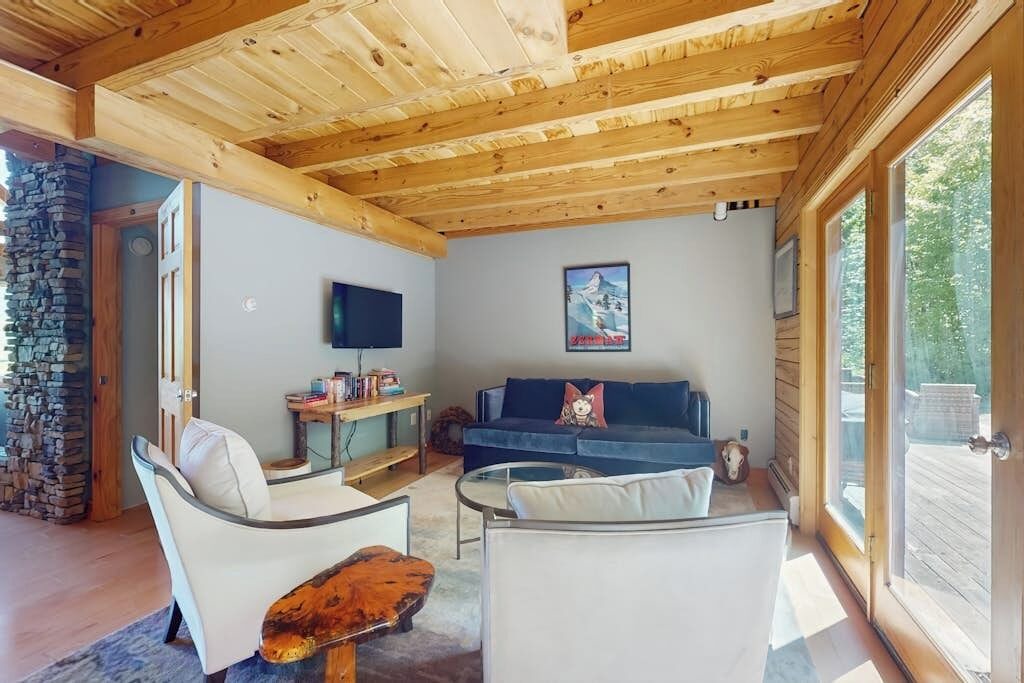 Photo of Livingroom in Easton