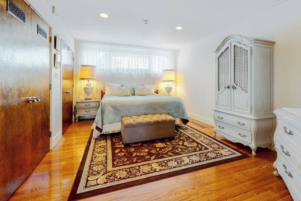 Photo of Bedroom in Jackson