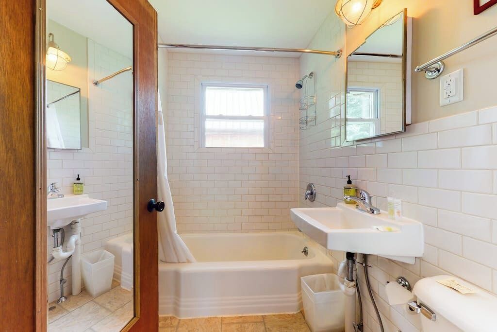 Photo of Bathroom in Franconia