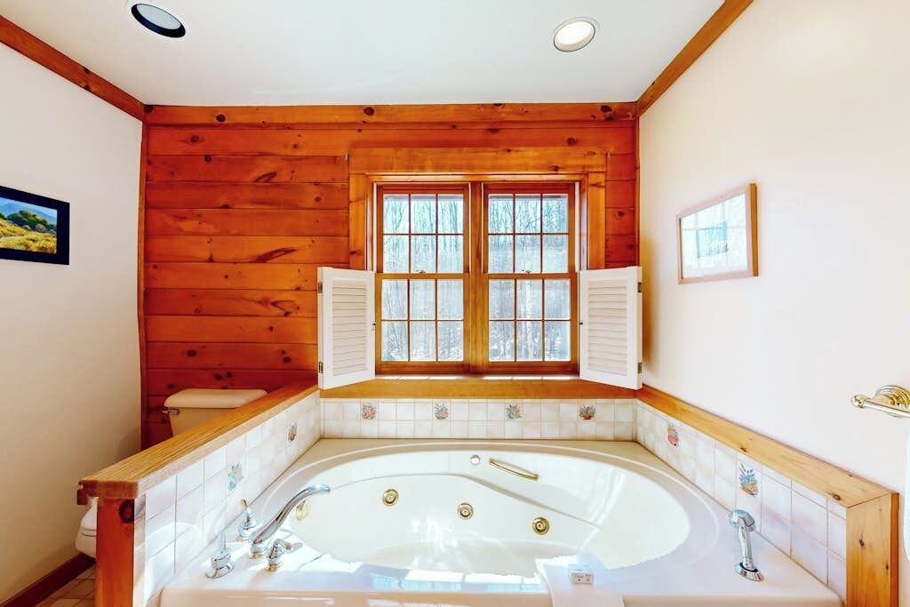 Photo of Bathroom in Easton