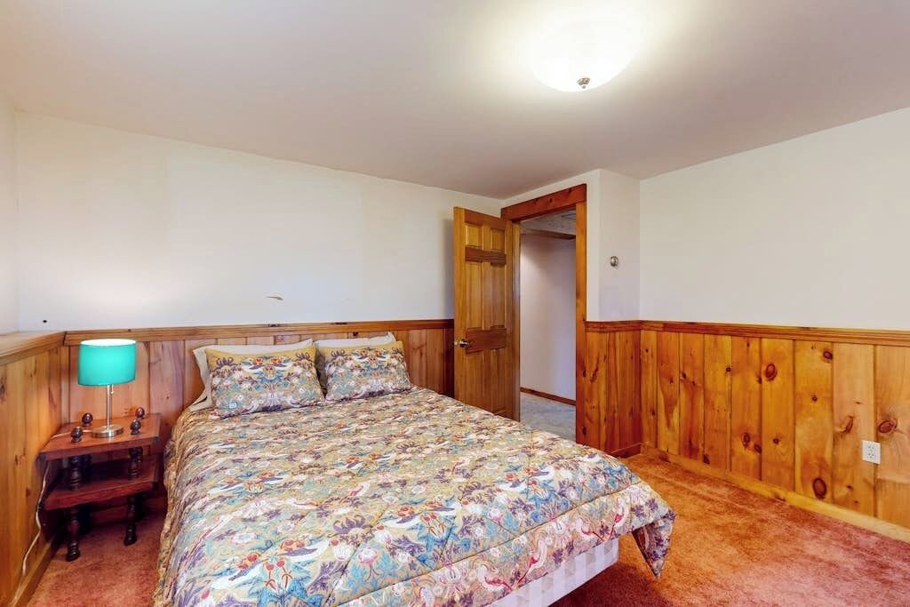 Photo of Bedroom in Easton