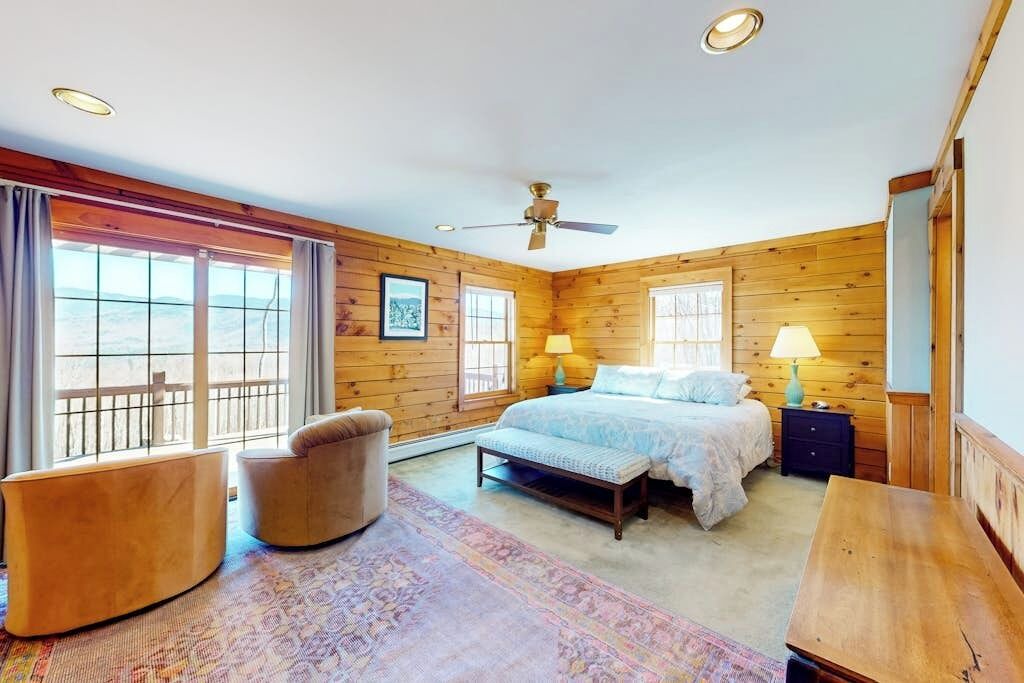 Photo of Bedroom in Easton