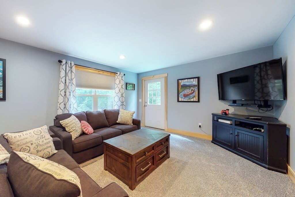 Photo of Livingroom in Intervale