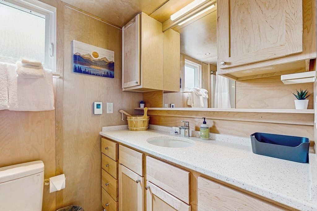 Photo of Bathroom in Malletts Bay