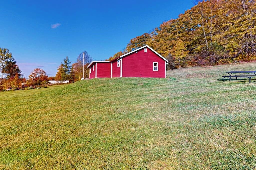 Photo of Outdoor in Glover