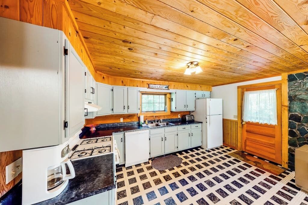 Photo of Kitchen in Green Mountains